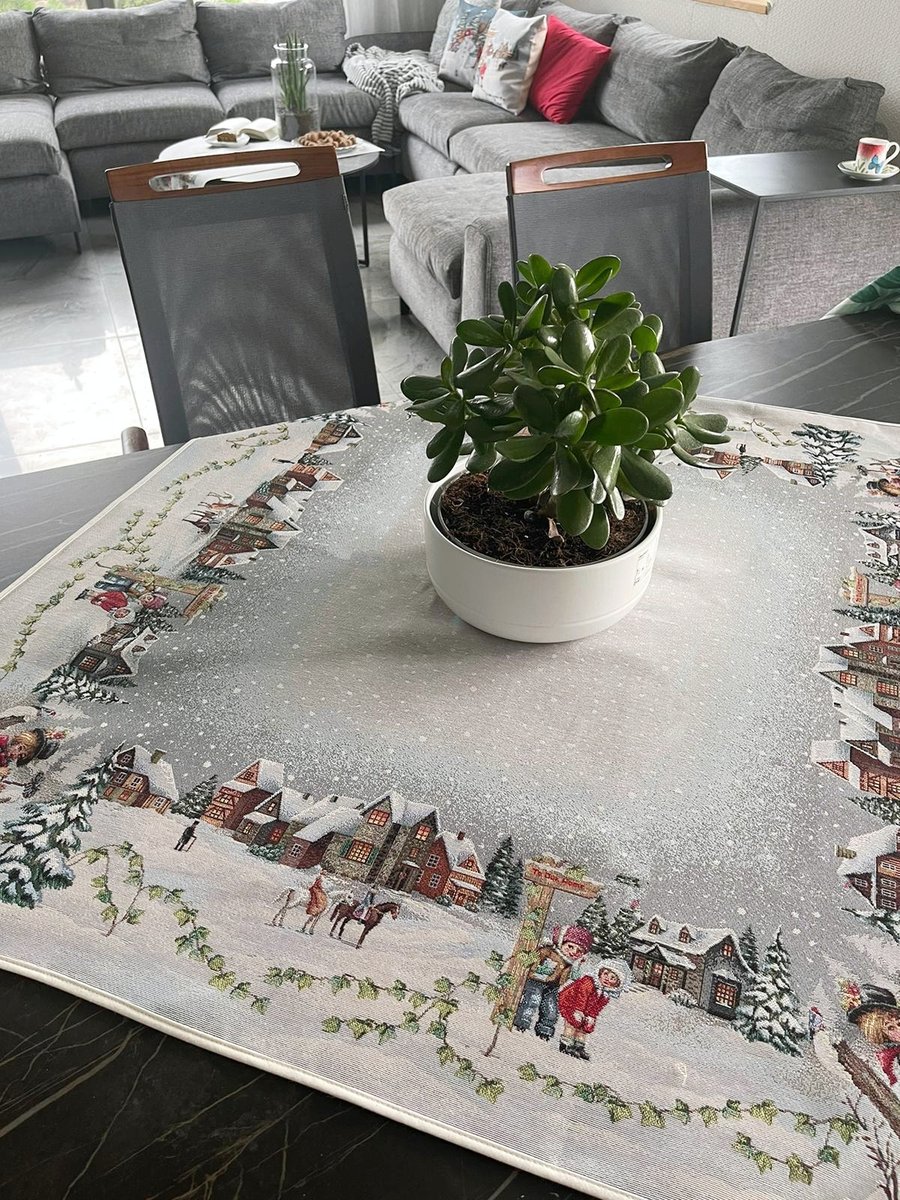 Obrus 100x100 cm świąteczny z dziećmi 1264 gobelinowy świąteczny