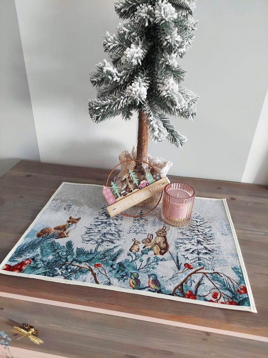 Serwetka 35x50 cm ze zwierzętami leśnymi V12 gobelinowy