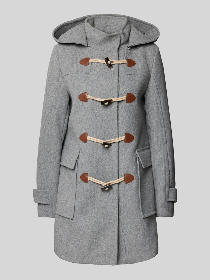 Płaszcz z kieszeniami z patką