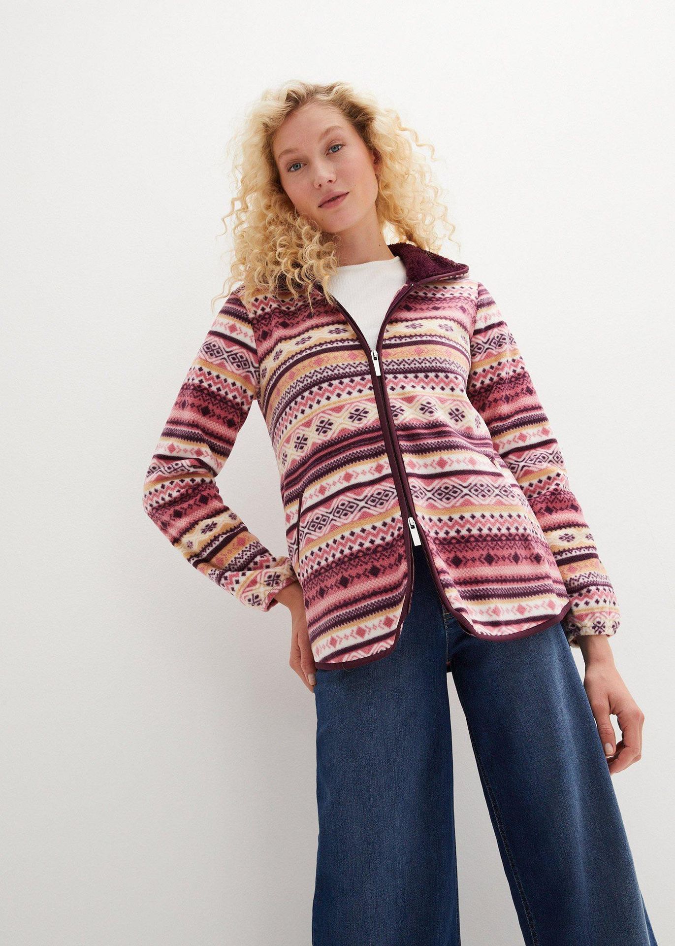 Bluza rozpinana z polaru w norweski wzór, z kapturem - bonprix