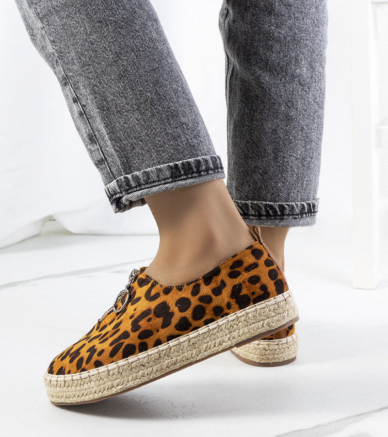 Brązowe espadryle Verneli-36