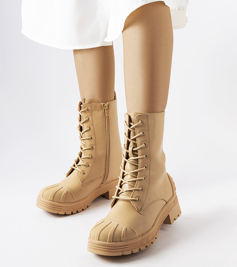 Beżowe workery na grubszej podeszwie Manara-39