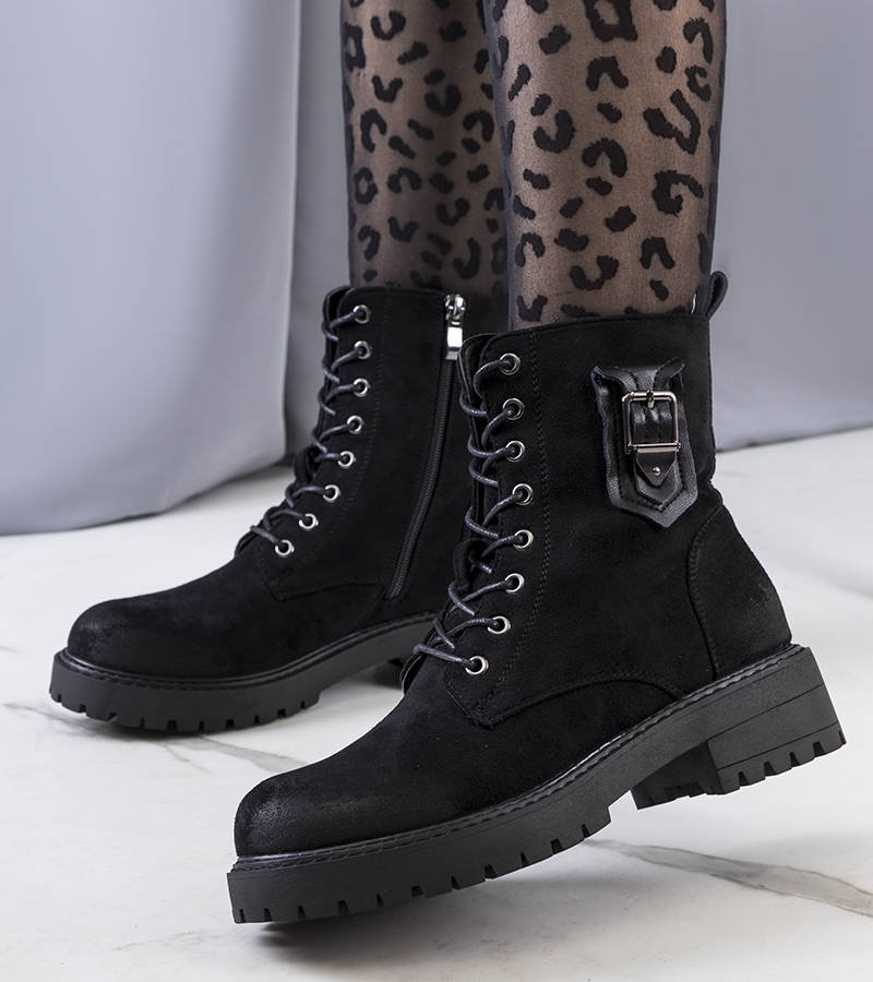 Czarne traperki Judy-38