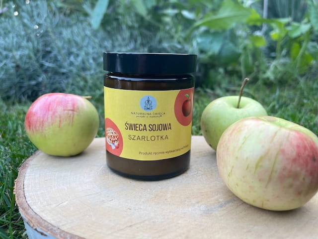 Szarlotka Świeca sojowa 180 ml