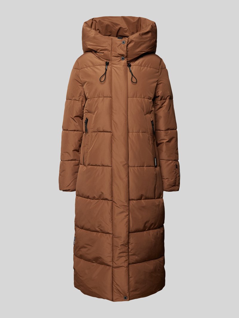 Płaszcz pikowany z detalem z logo model ‘SOULANI’