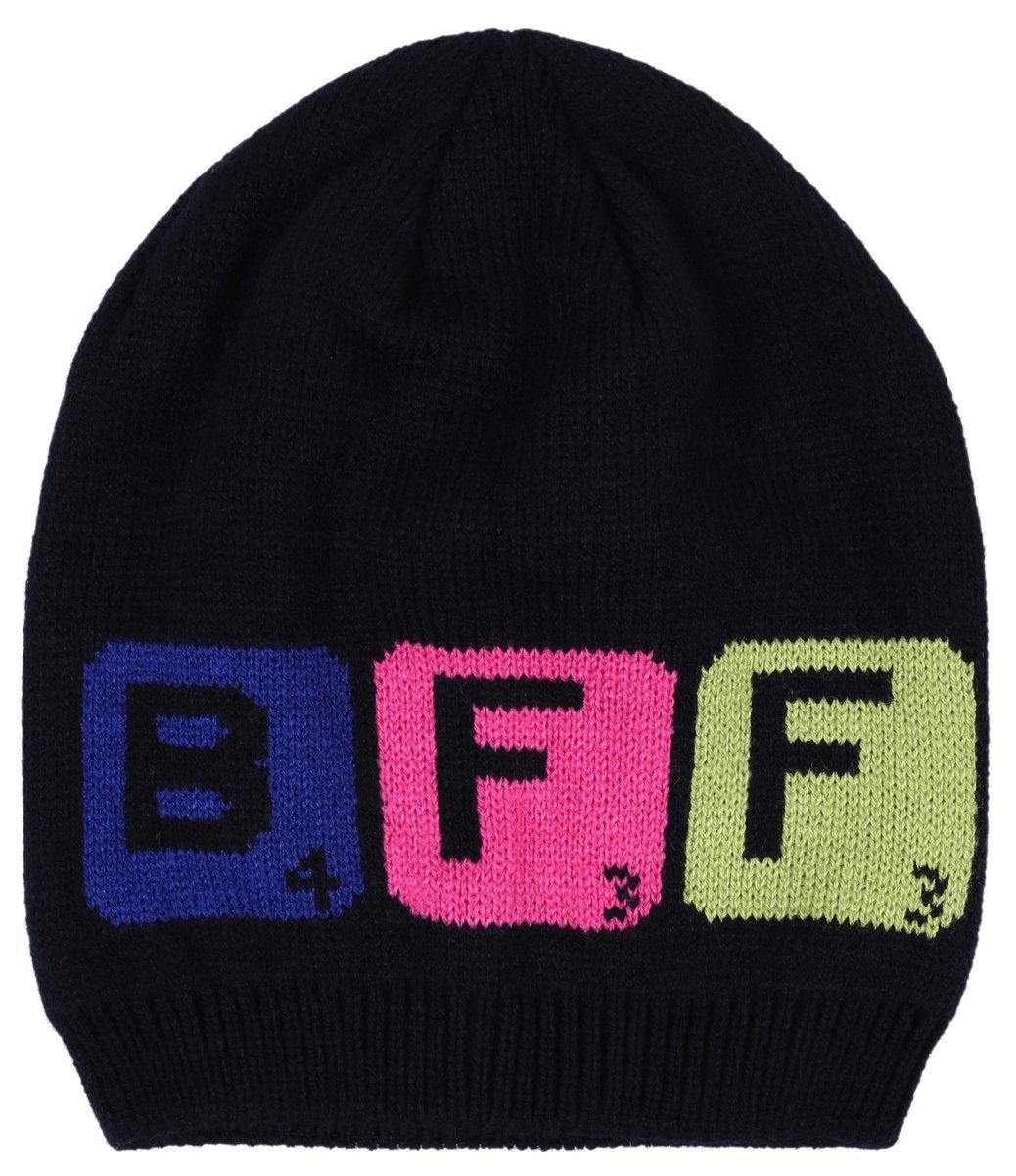 Czarna czapka BFF