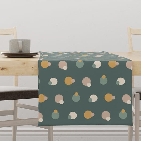 Bieżnik świąteczny WINTER wzór BN68 Bombki na zimowym tle 40 x 180 cm