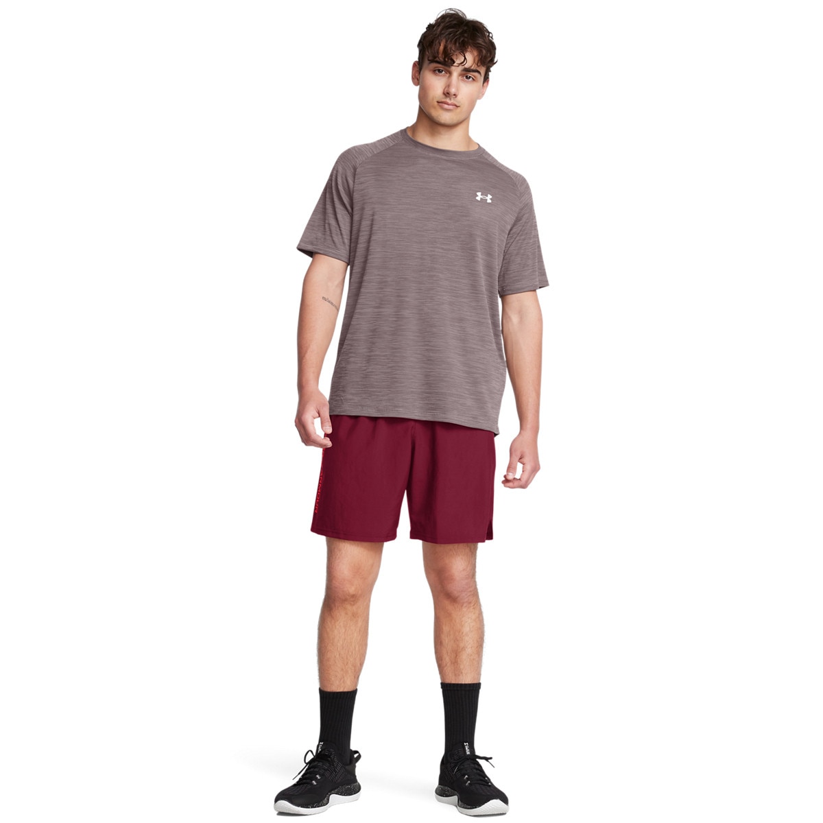 Męskie spodenki treningowe Under Armour UA Tech Woven Wordmark Short - czerwone - UNDER ARMOUR