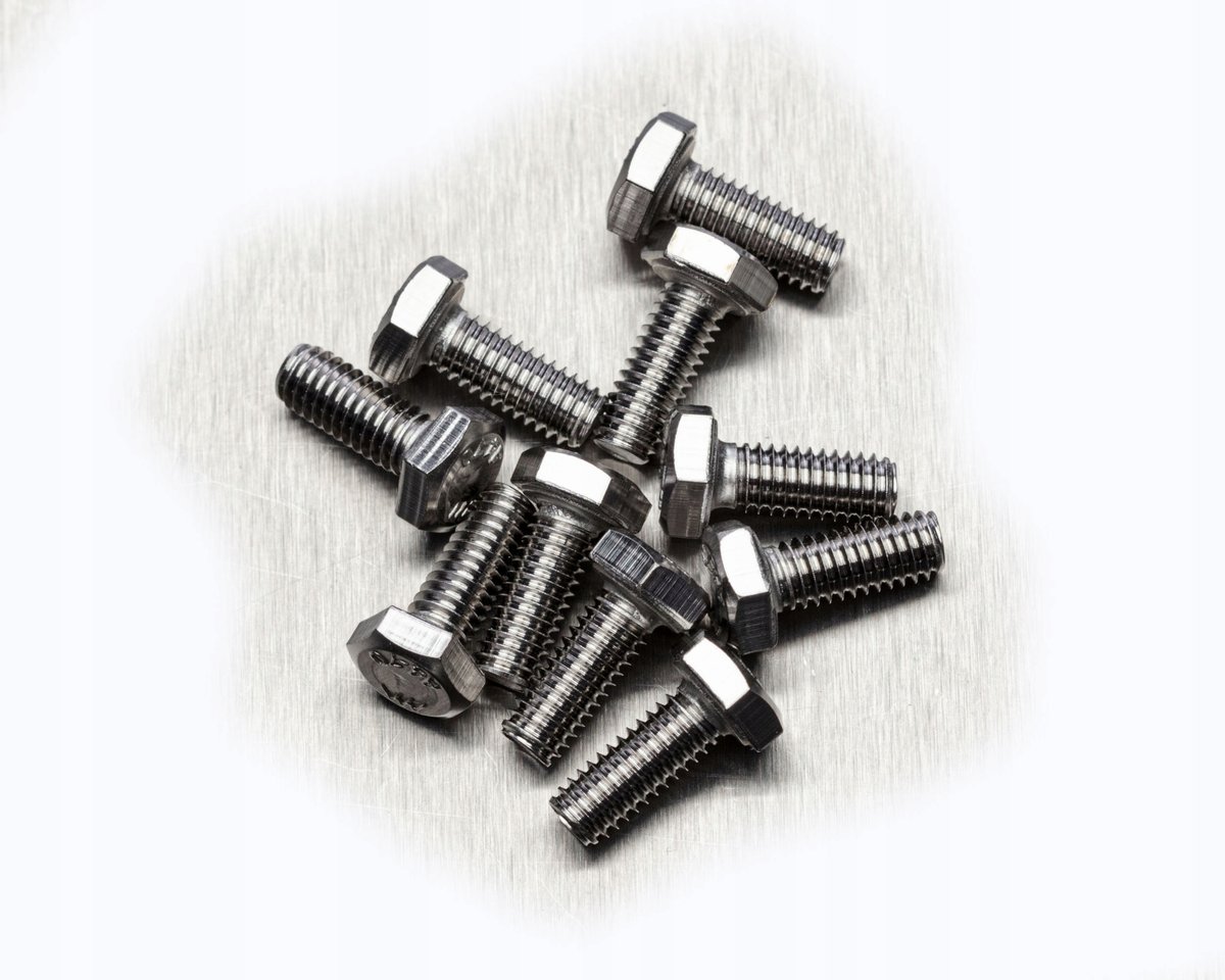 M4x16 ŚRUBA SZEŚCIOKĄTNA KWASOODPORNA inox nierdzewna A4 933 (10)