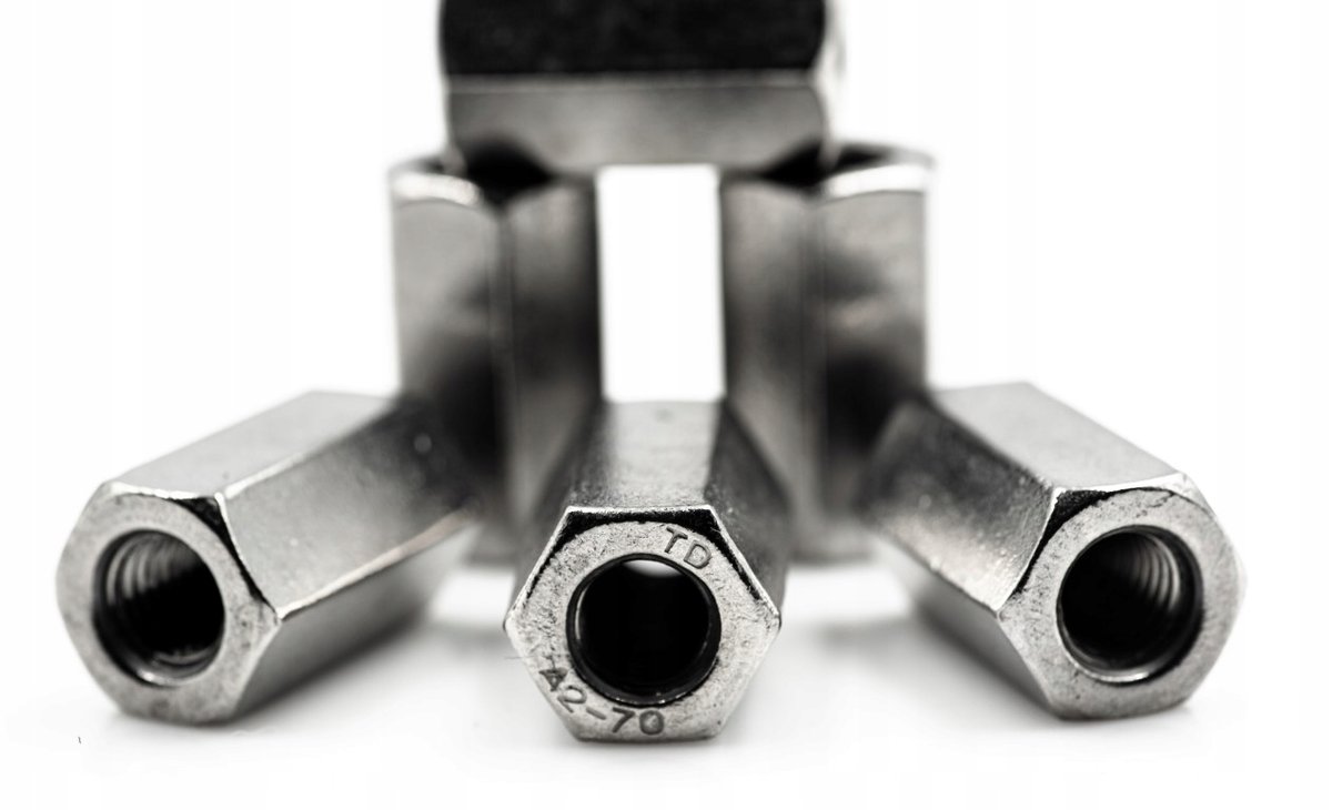 M10 NAKRĘTKA ZŁĄCZNA 6-Kątna NIERDZEWNA 6334 (1)