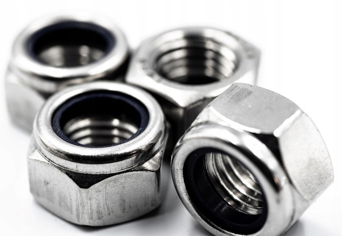 M8 NAKRĘTKA SAMOHAMOWNA NIERDZEWNA A2 985 (100)