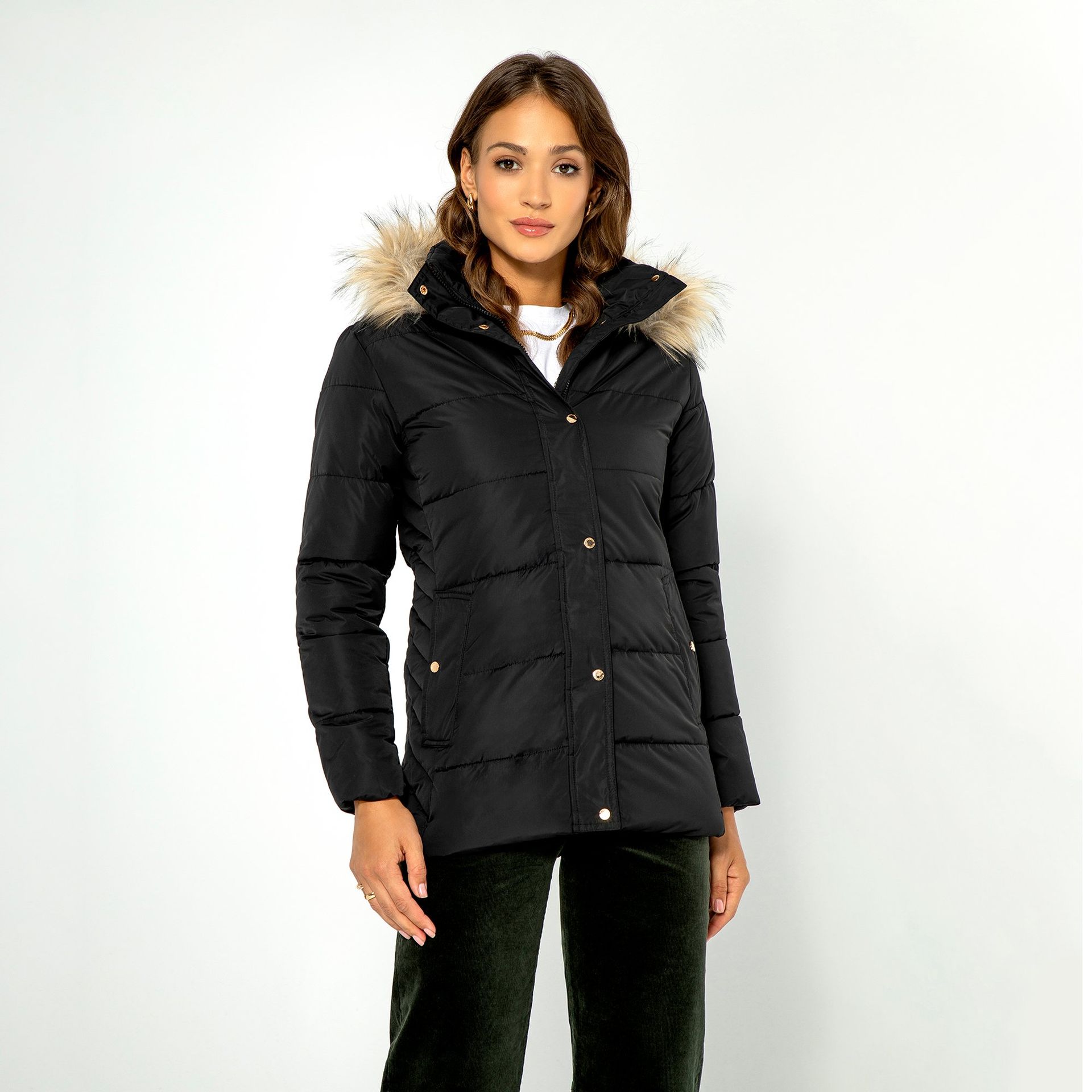 Kurtka damska pikowana z monogramem czarna