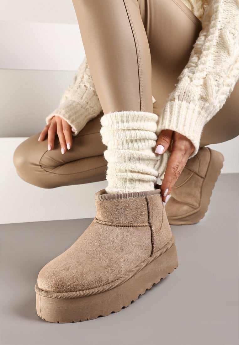 Ciemnobeżowe Śniegowce z Imitacji Zamszu na Platformie z Niską Cholewką Reanirae