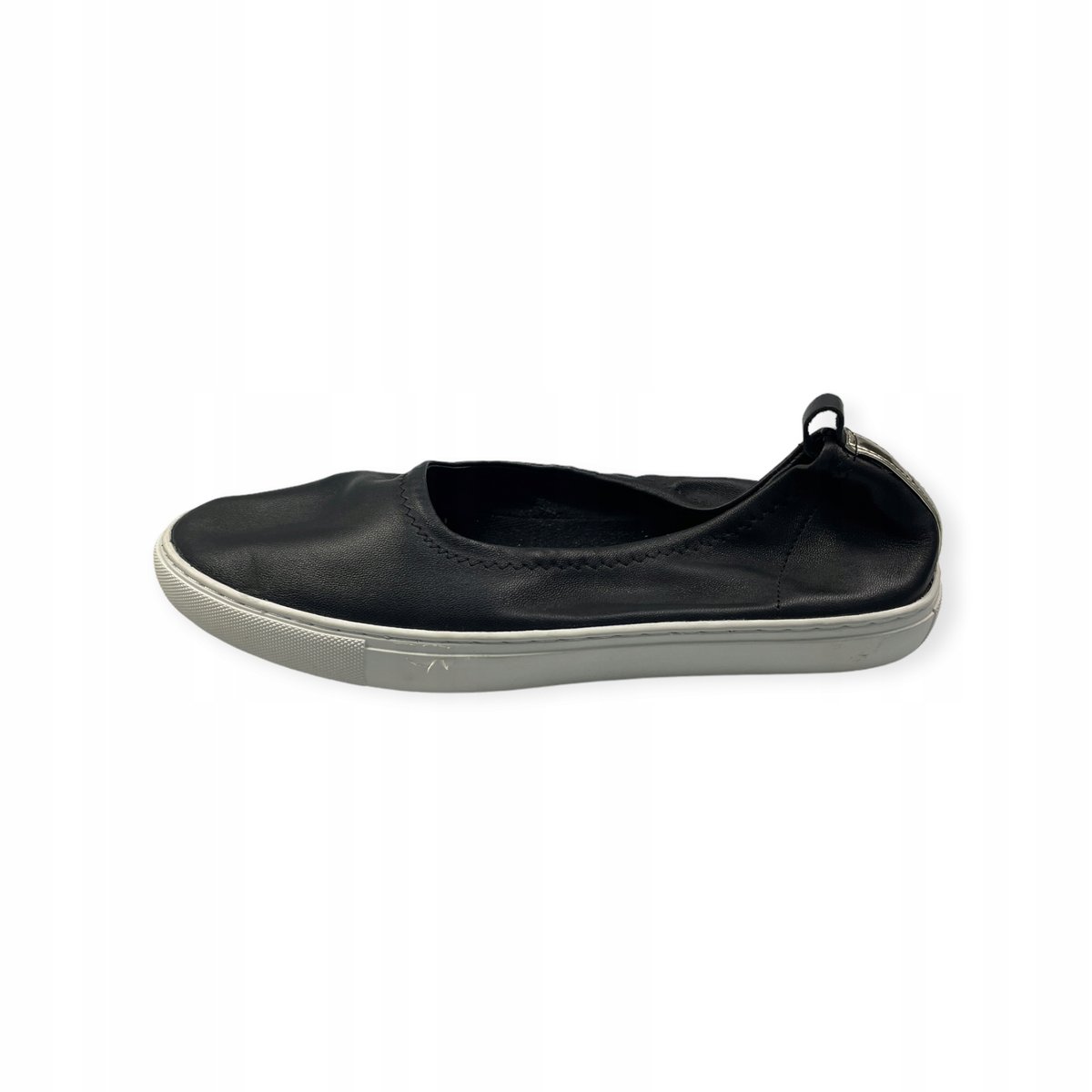 Klasyczne baleriny damskie wsuwane Kenneth Cole 40