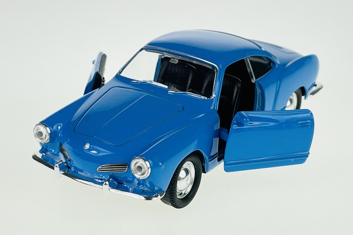 WELLY VW VOLKSWAGEN KARMANN GHIA COUPE NIEBIESKI 1:34