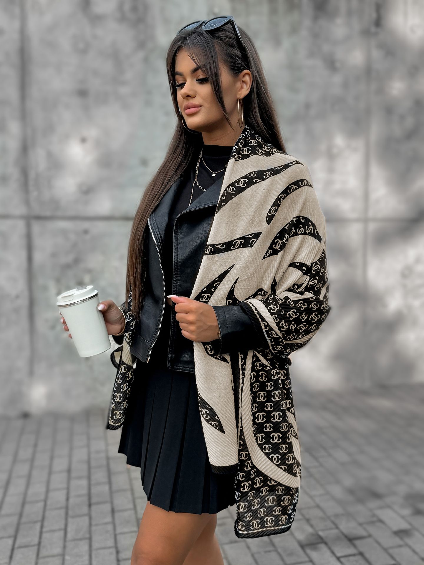 APASZKA CAMELLIO ONE - Ubra