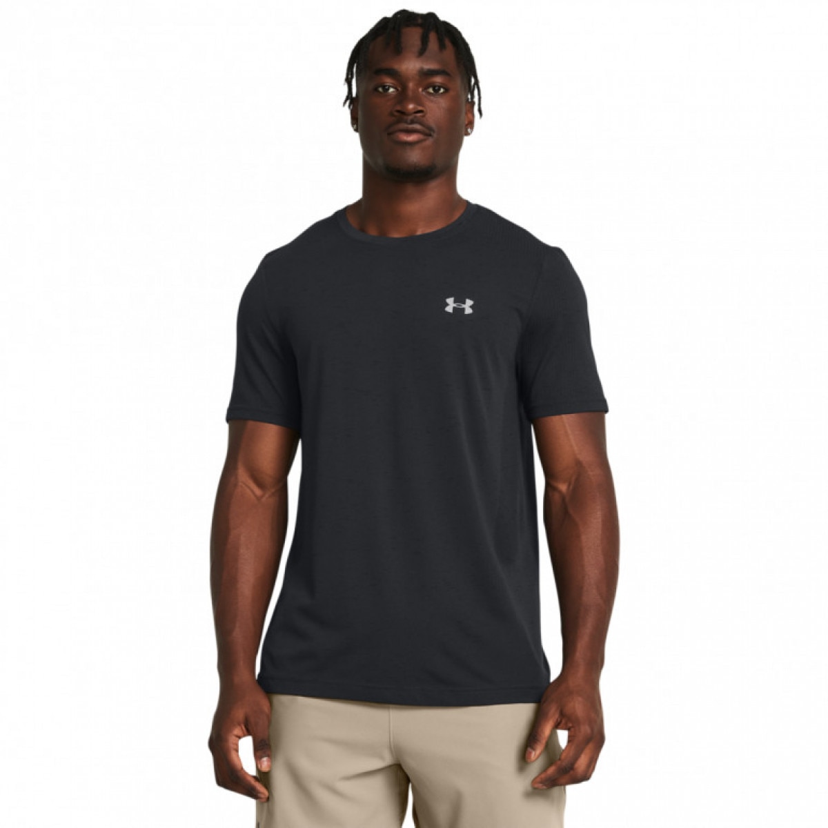 1382801-001 - UNDER ARMOUR