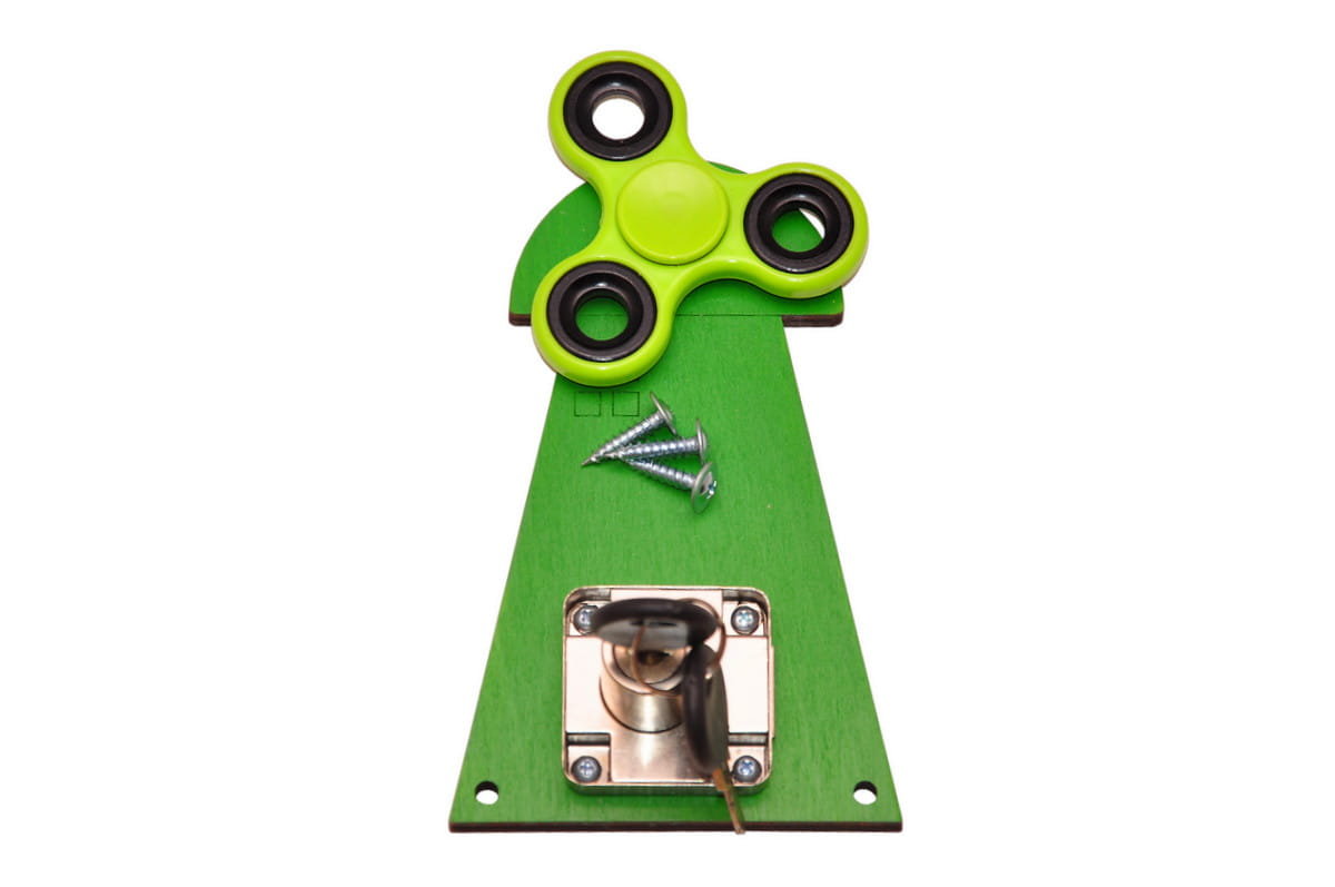 Zielony wiatrak z kluczykiem + spinner do tablicy manipulacyjnej.