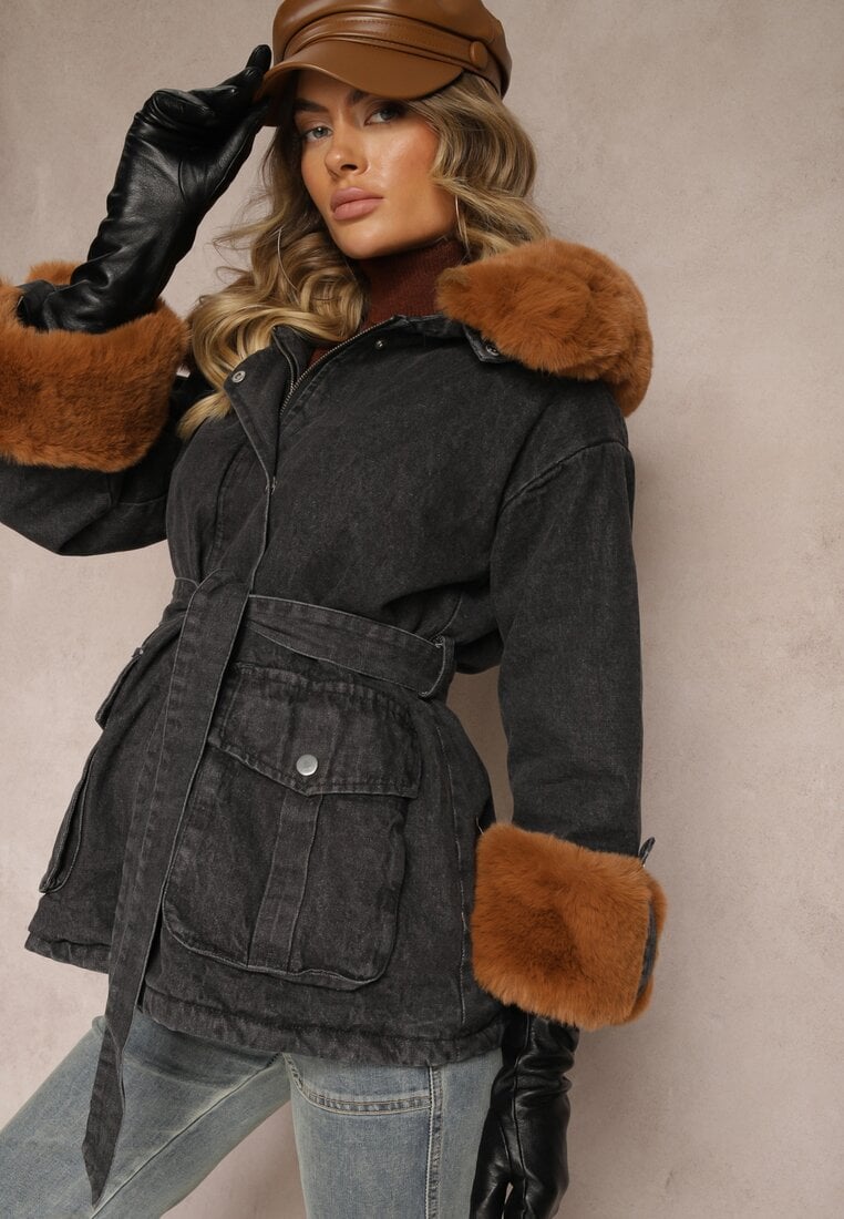 Czarna Jeansowa Kurtka z Odpinanym Futerkiem i Kapturem z Dodatkowym Paskiem Tarwena