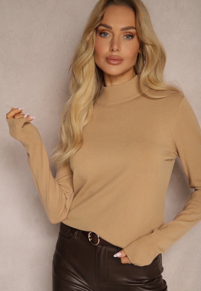 Beżowy Półgolf o Klasycznym Fasonie z Kaszmirem i Wiskozą Zailana