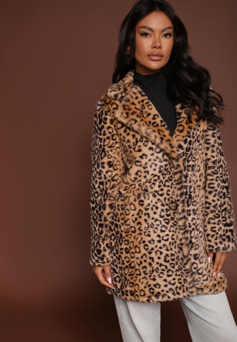 Beżowy Futrzany Płaszcz w Panterkę o Jednorzędowym Kroju z Kieszeniami Lorenciah