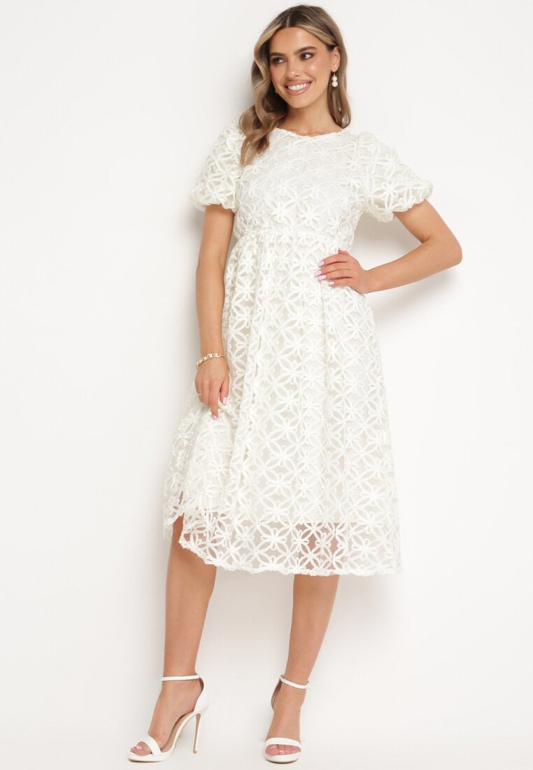 Beżowa Rozkloszowana Sukienka z Przeźroczystym Tiulem z Ozdobnym Wzorem Exbia