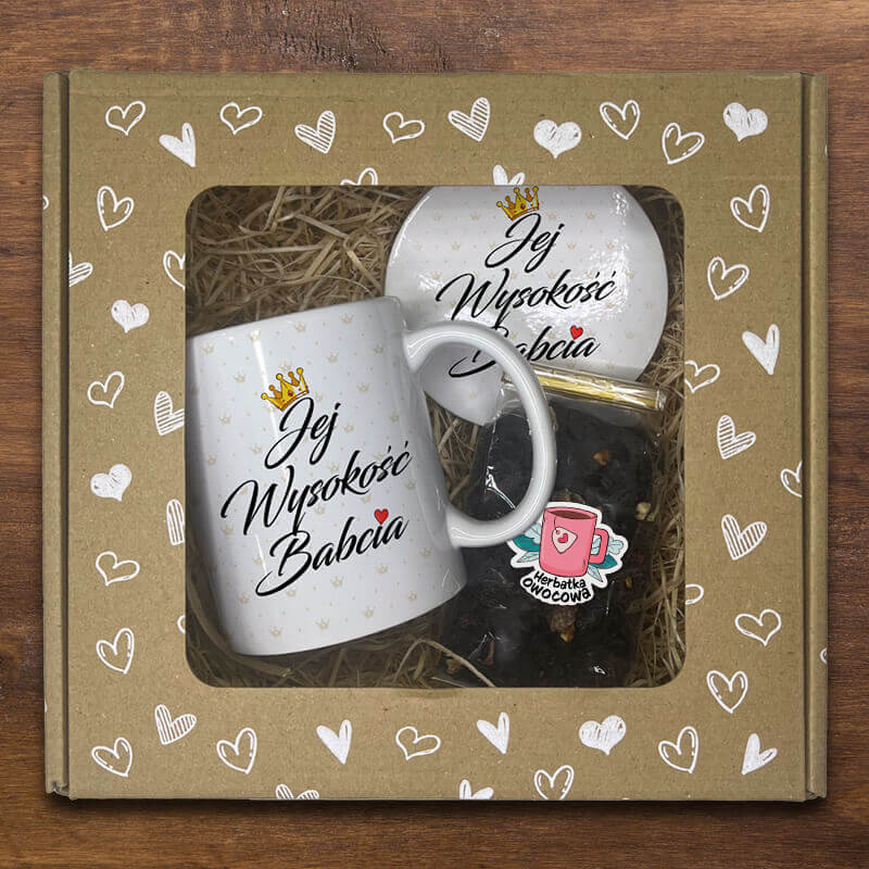 Zestaw prezentowy w kartoniku w serduszka - kubek Jej Wysokość Babcia + herbata