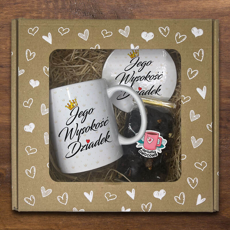Zestaw prezentowy w kartoniku w serduszka - kubek Jego Wysokość Dziadek + herbata