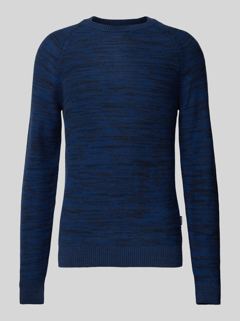 Sweter z dzianiny z detalem z logo