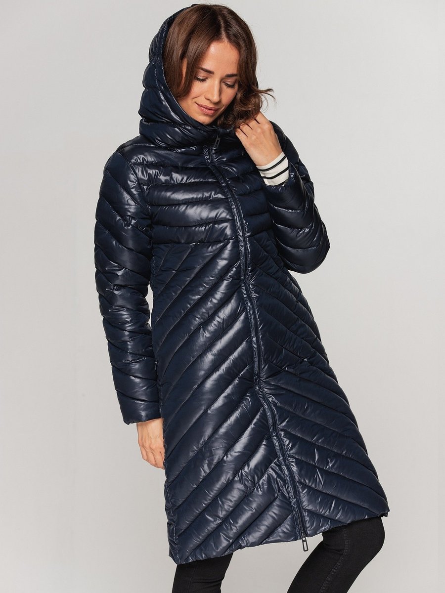 Klasycznie pikowany płaszcz damski z kapturem M Granatowy