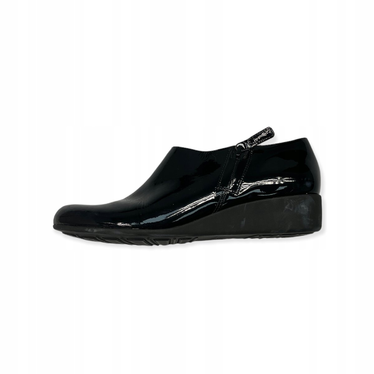 Niskie lakierowane półbuty damskie COLE HAAN 38
