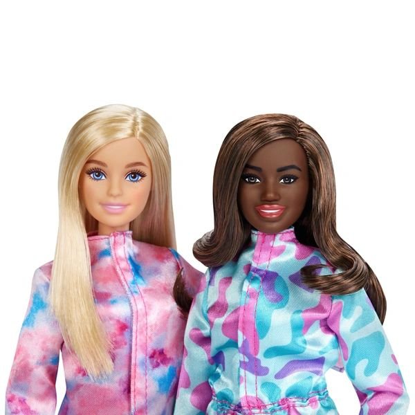 BARBIE ZESTAW ZIMOWY DWIE LALKI ZE SKUTEREM HGM75