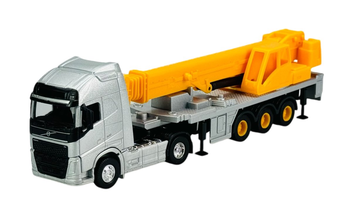 WELLY VOLVO FH SREBRNY Z DŹWIGIEM 1:64 68055