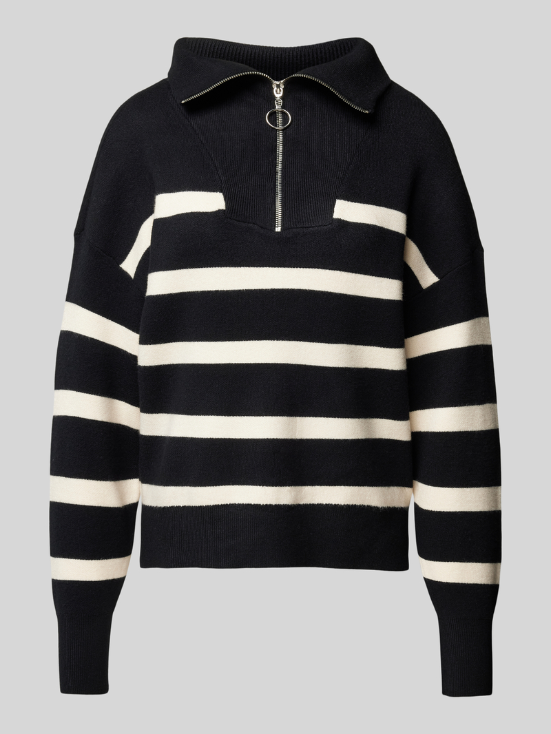 Sweter z dzianiny o kroju regular fit z zapinanym kołnierzem model ‘SABA’