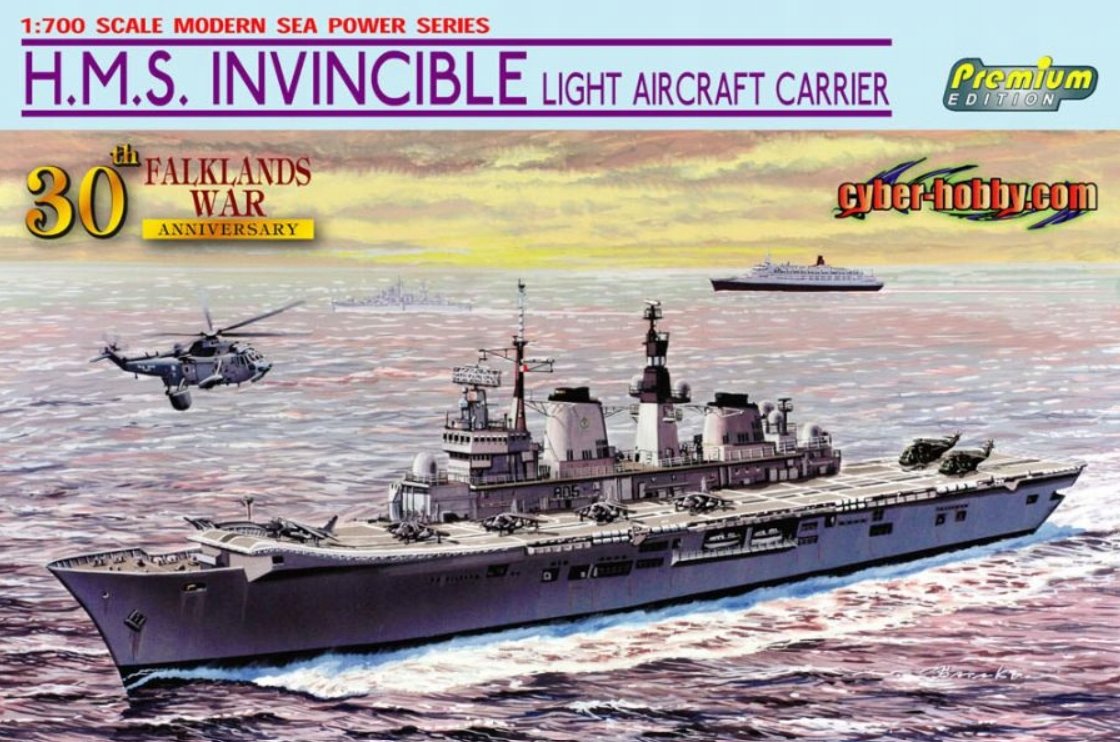 HMS. Invincible Light Aircraft Carrier Dragon 7128