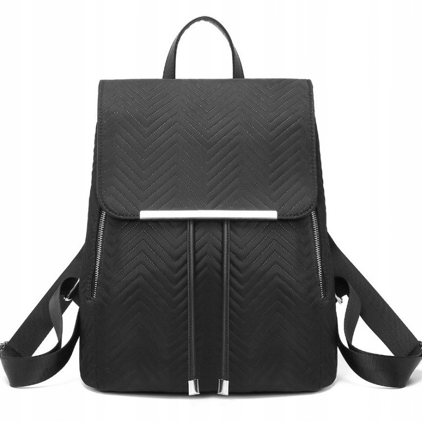 Pikowany Plecak Damski Elegancki czarny z Materiału Lekki A4 Flossy