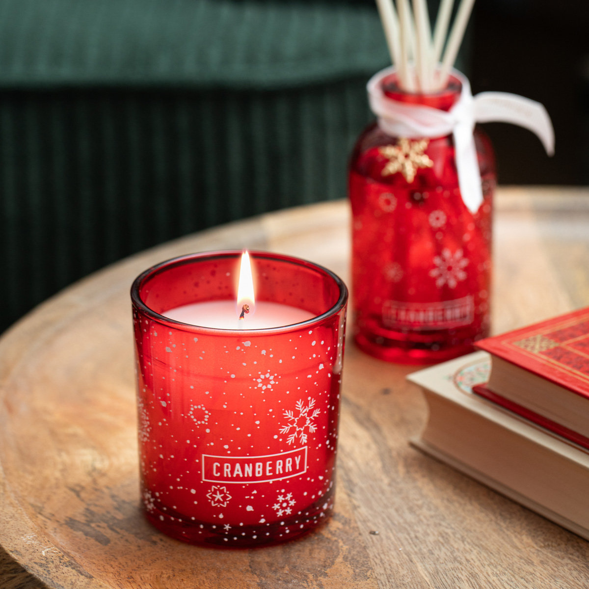 HOMLA CHEER Świeca zapachowa Cranberry 135 g