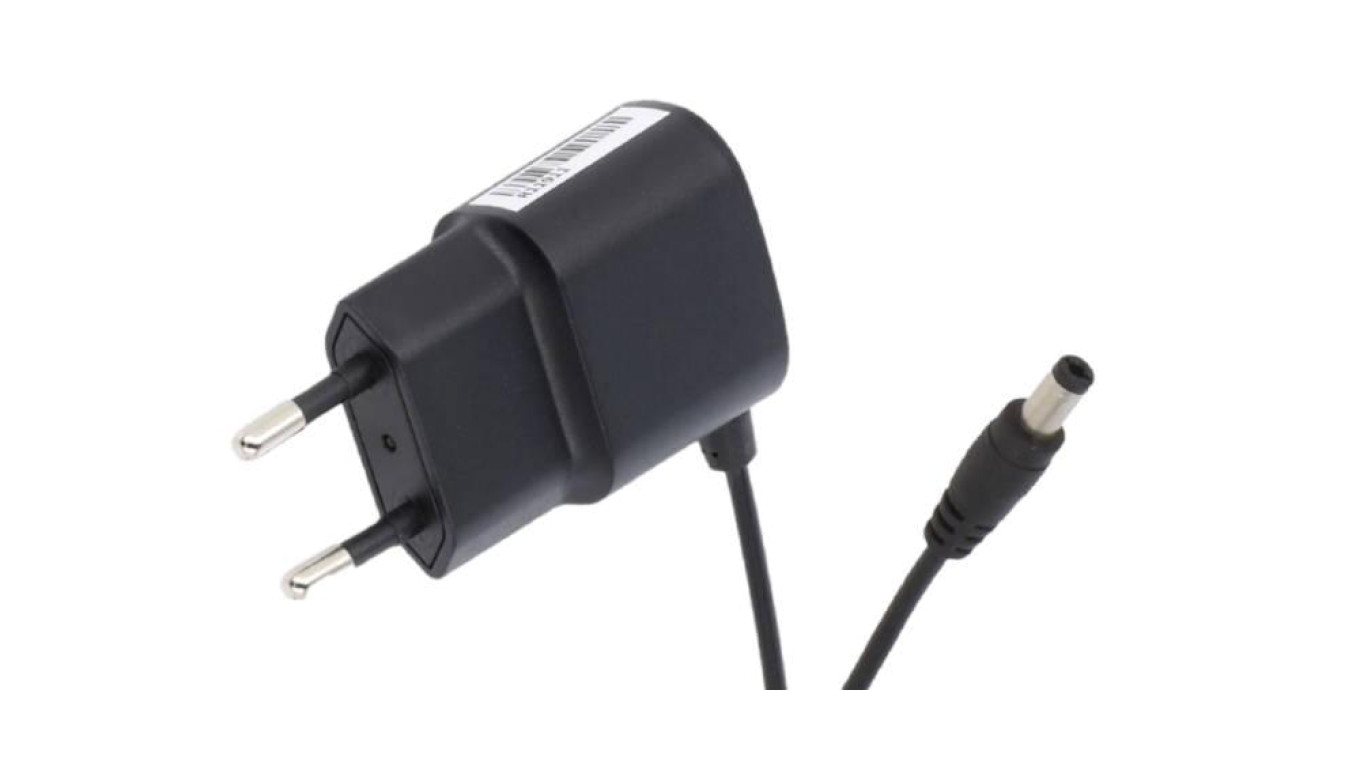 POS05100A Zasilacz adapter czarny 5W 5V 1A z wtykiem DC - 2.1x5.5