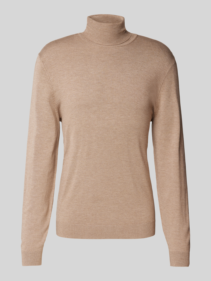 Sweter z dzianiny z golfem