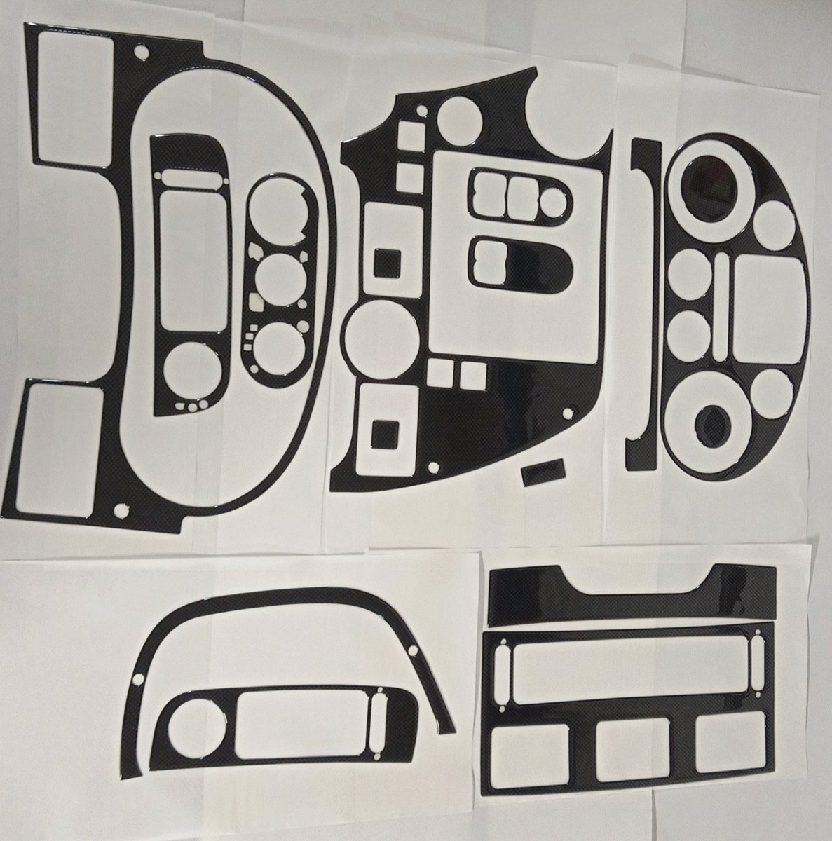 DAF 105 XF DEKORY KOKPIT OKŁADZINY CARBON LISTWY PULPIT TUNING PANEL DESKA OKLEINY 3D NAKLEJKI NAKŁADKI