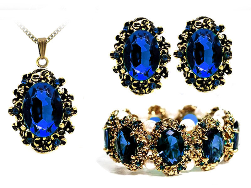 Efektowny komplet biżuterii z grantowymi cyrkoniami na prezent