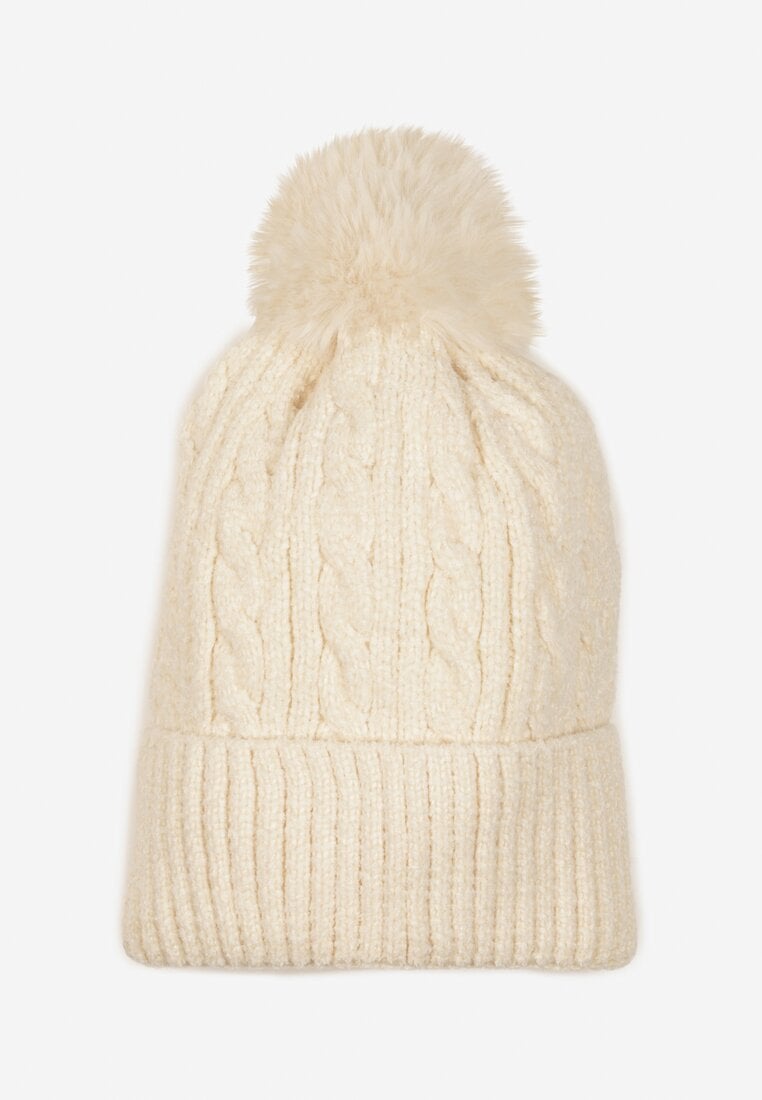 Jasnobeżowa Czapka z Pomponem Zdobiona Warkoczowym Splotem Emmirae