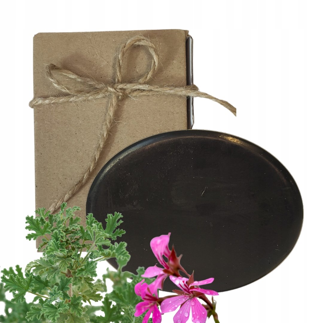Mydło węglowe z olejkami eterycznymi i masłem shea - Geranium