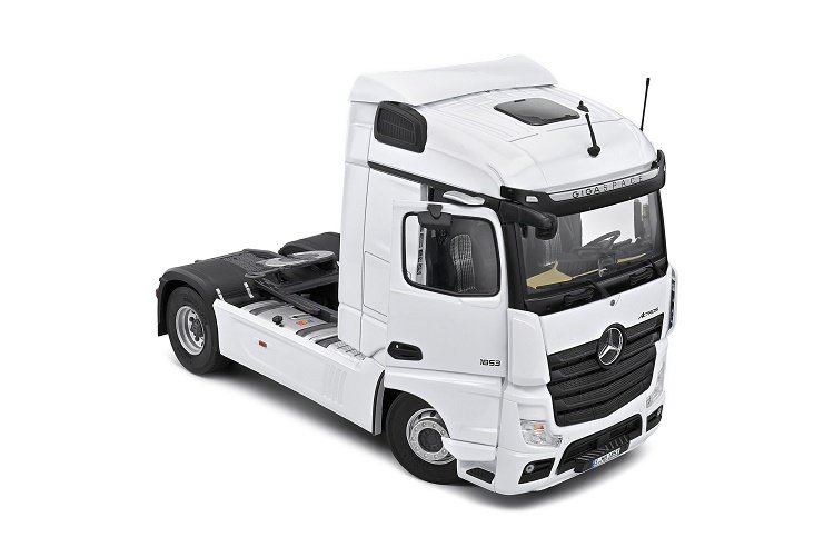 Solido Mercedes Benz Actros L Szm 2023 White 1:24 2400203