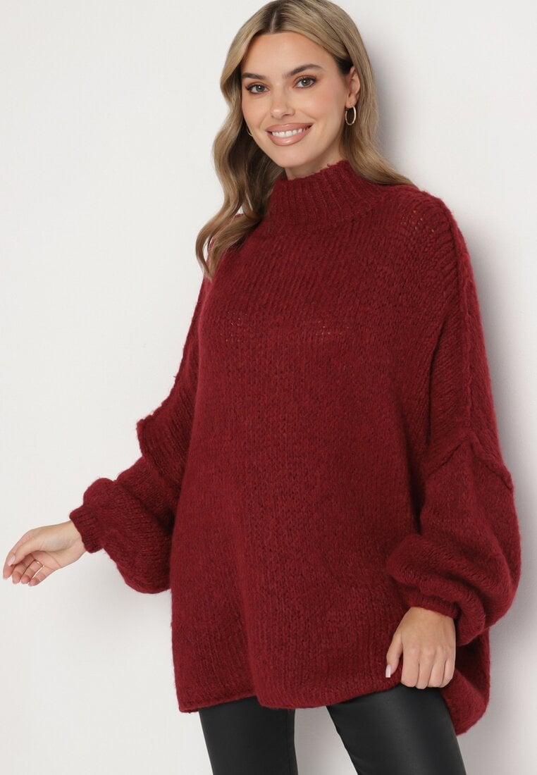 Bordowy Golf z Wełną o Kroju Oversize z Obniżoną Linią Ramion Lilenae