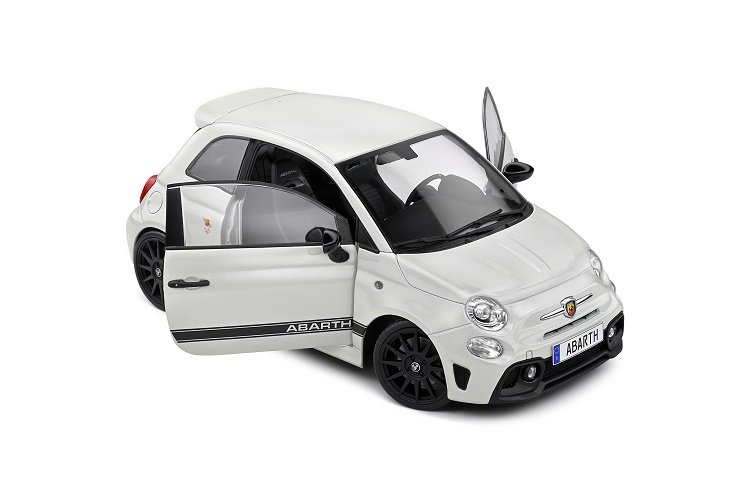 Solido Fiat F595 Abarth 2022 Ghiaccio White  1:18 1811301