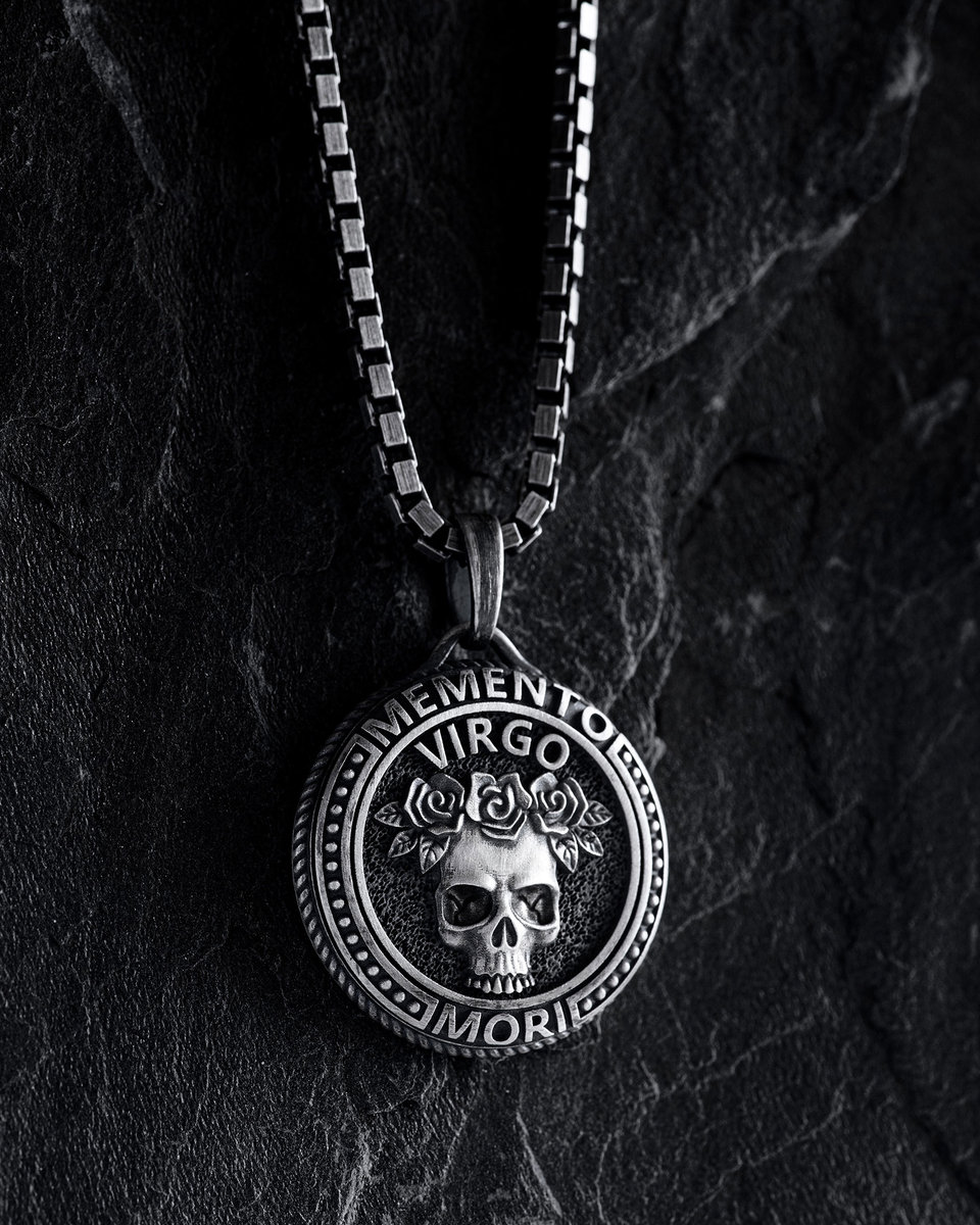 Wisiorek Znak zodiaku - VIRGO. MEMENTO MORI (panna)