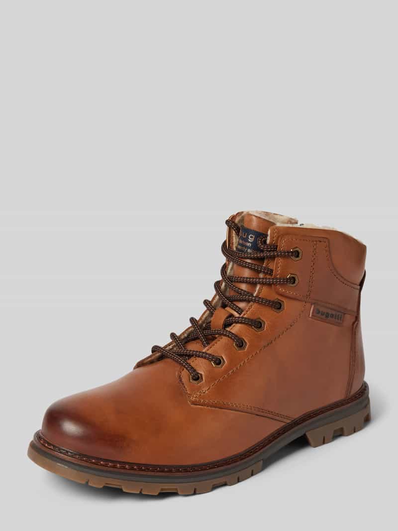 Buty sznurowane ze skóry z naszywką z logo model ‘Medro’