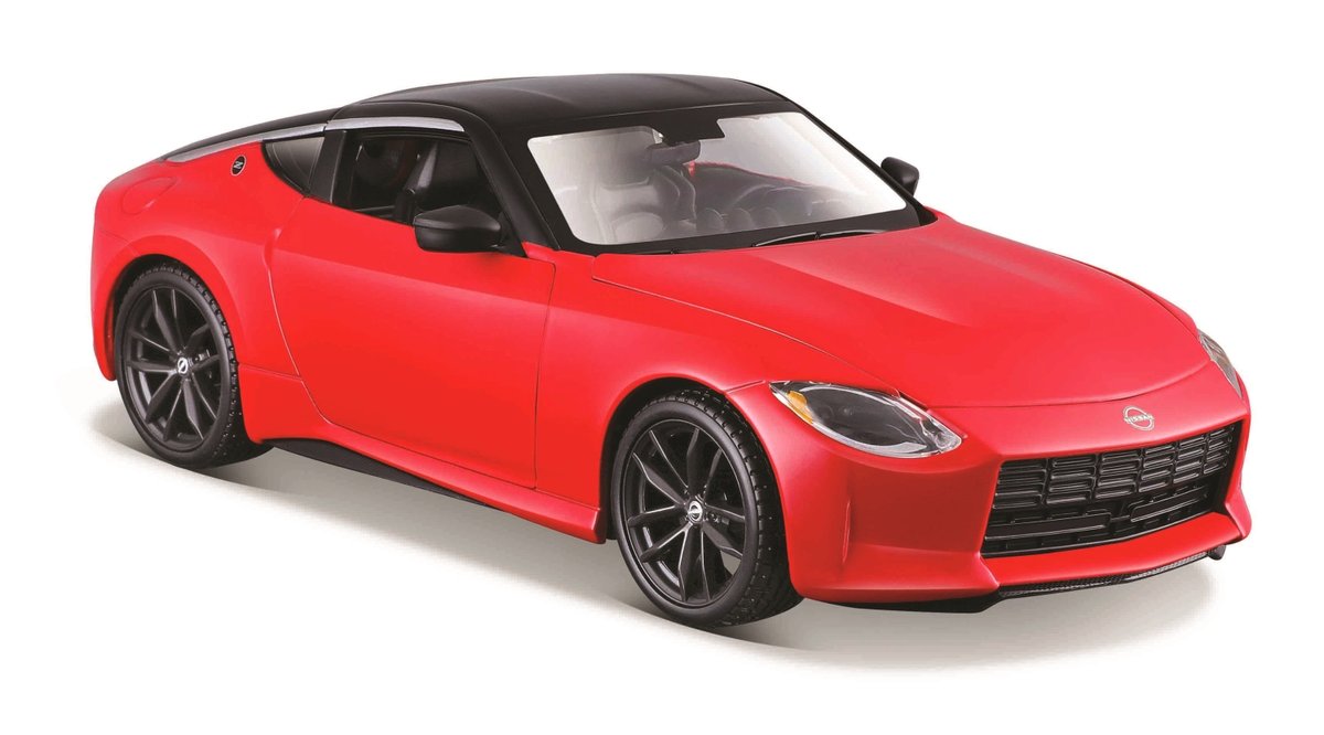 MAISTO Nissan Z 2023 1/24 32904 RD