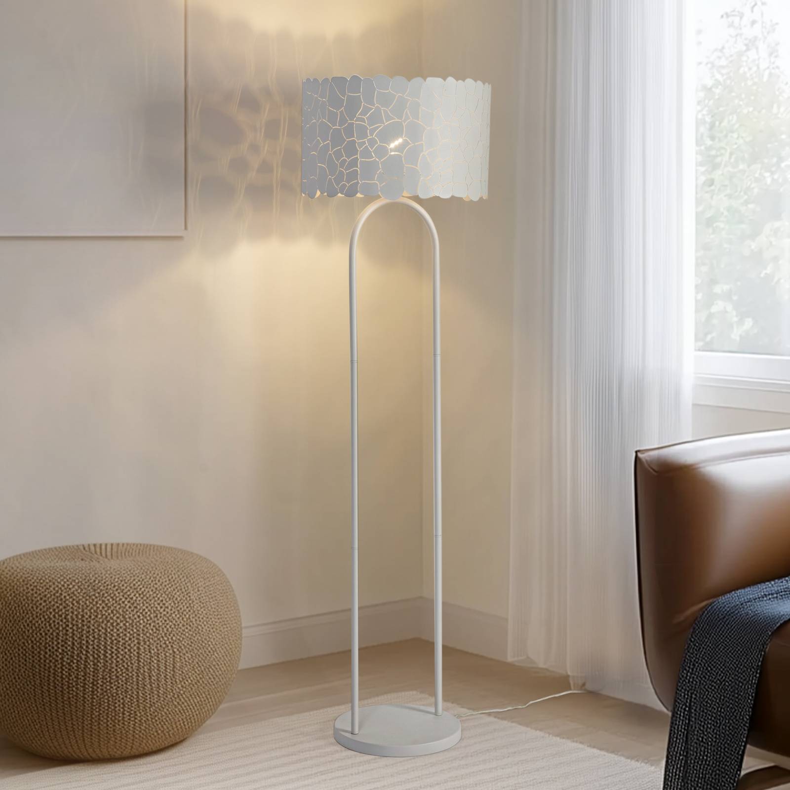 Lampa stojąca Lindby Aralena, biały, metal